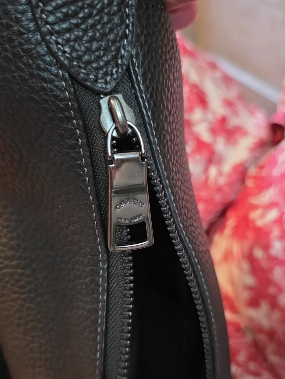 Coach Finn Crossbody Bag With SIDE Pockets NWOT